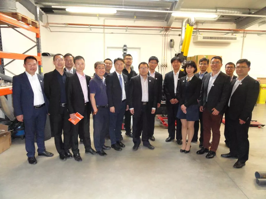 5b14d354ab81e.png 3.png